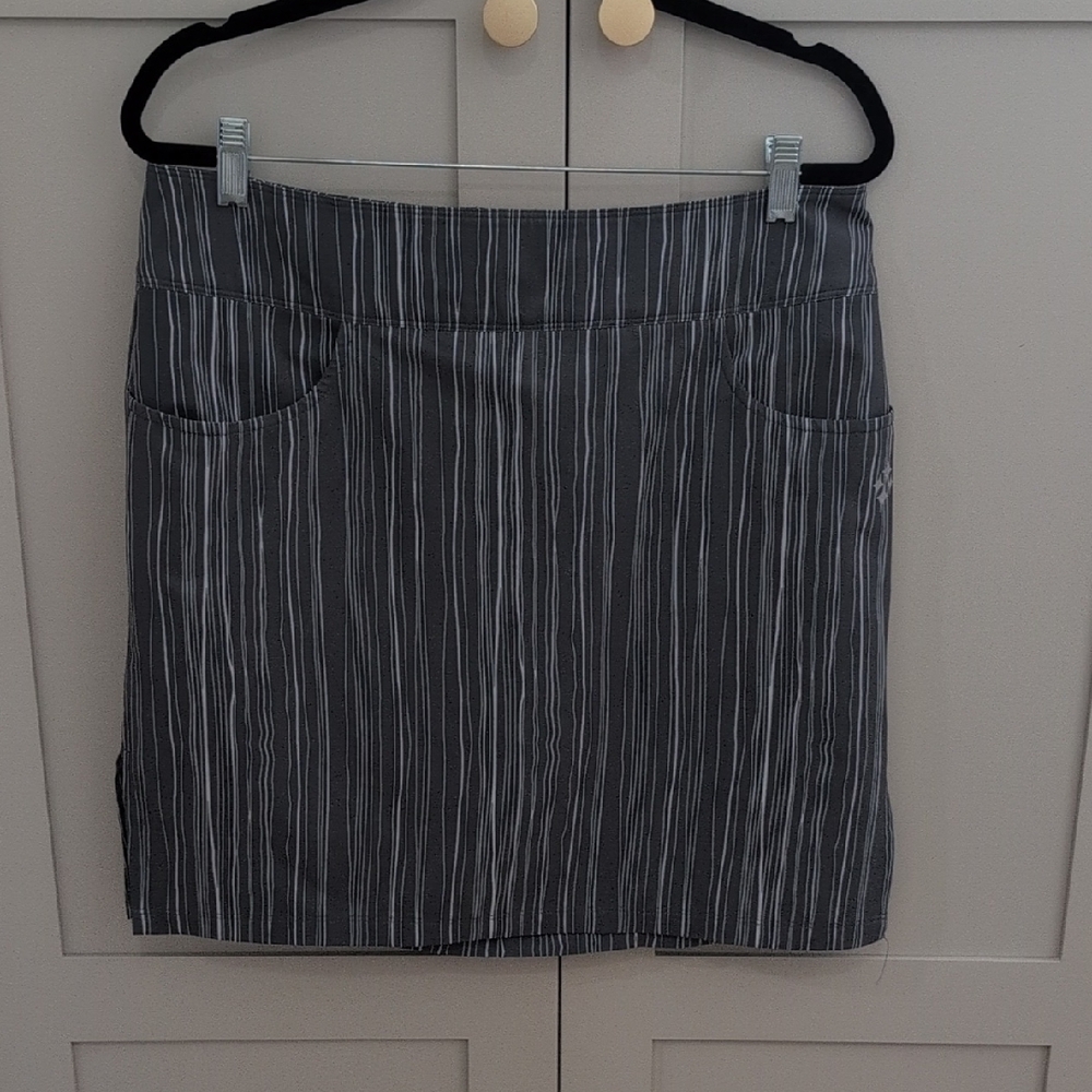 Jofit Gray and White Striped Mini Skirt